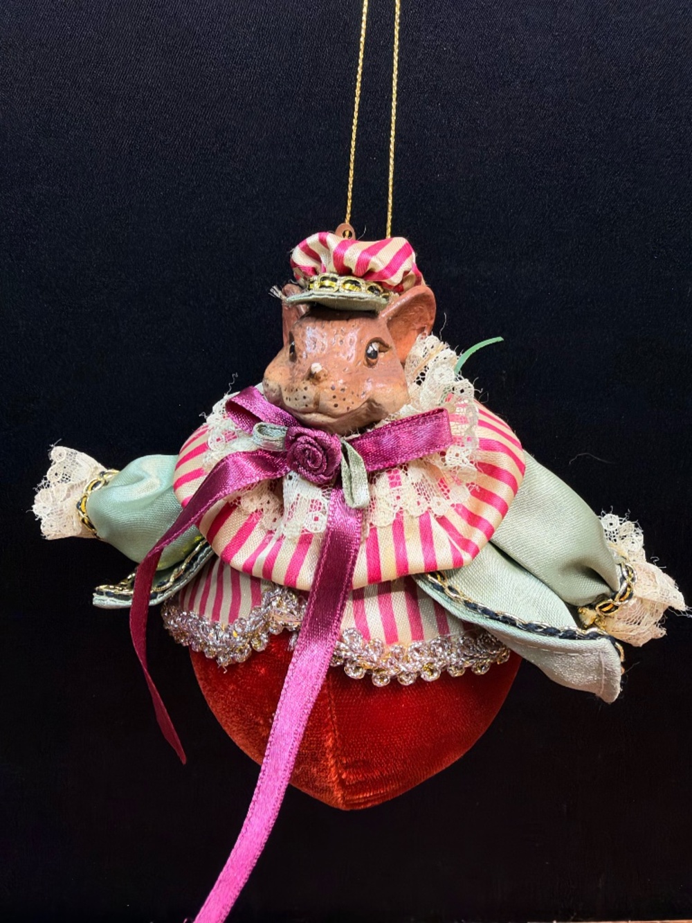 WAYNE KLESKI "Katherine's Collection" Mouse Ornament